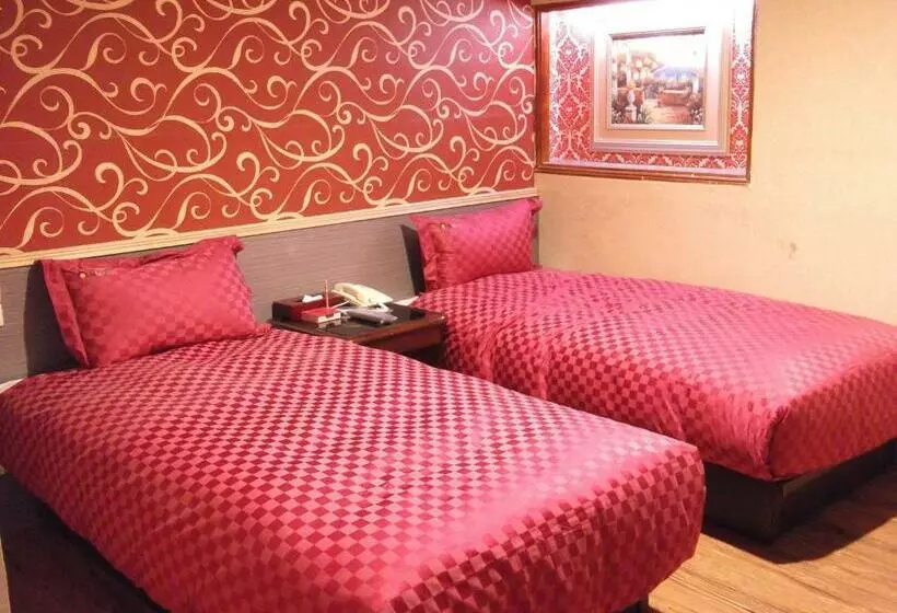 اتاق استاندارد, Bin Cheng