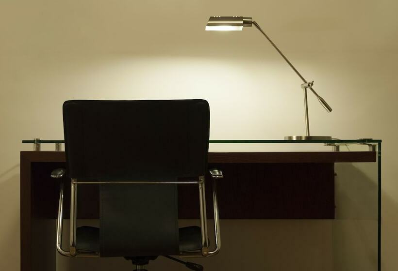 Standard Single Room Single Bed, Casben