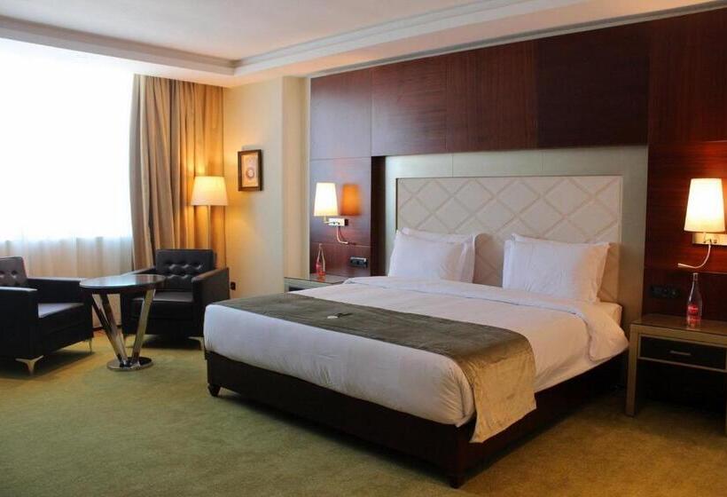 اتاق اجرایی با تخت بزرگ, Grand Mogador City Center