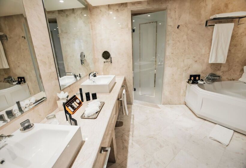 سوییت, Grand Mogador City Center