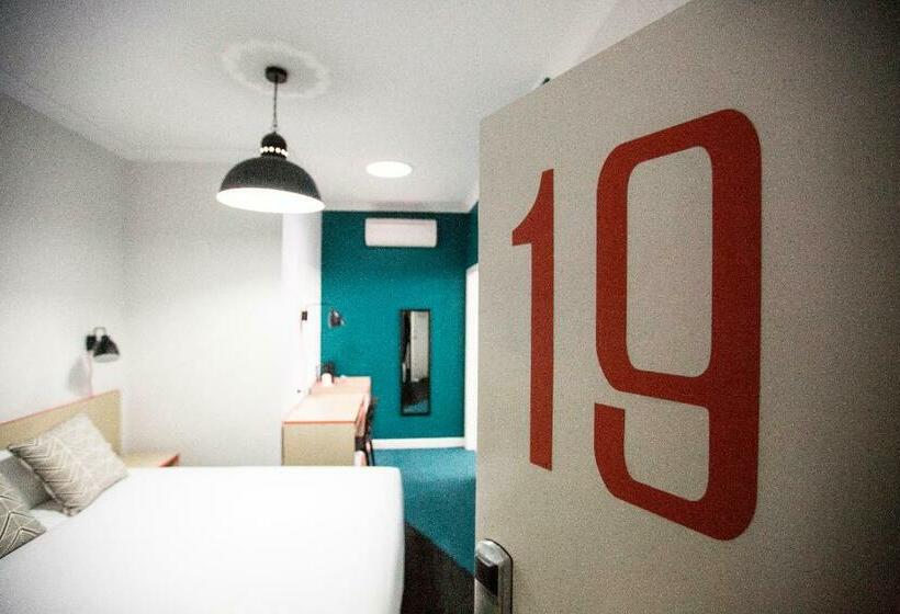 اتاق استاندارد با سرویس بهداشتی مشترک, Greenacre