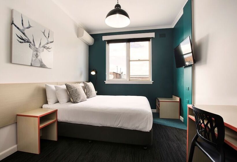 اتاق استاندارد با سرویس بهداشتی مشترک, Greenacre