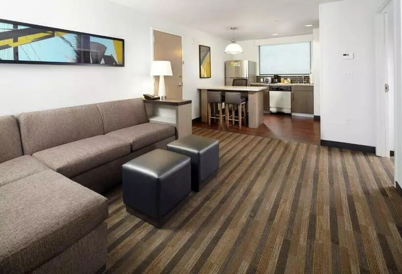 キングサイズベッドのスイートルーム, Hyatt House Denver Lakewood Belmar