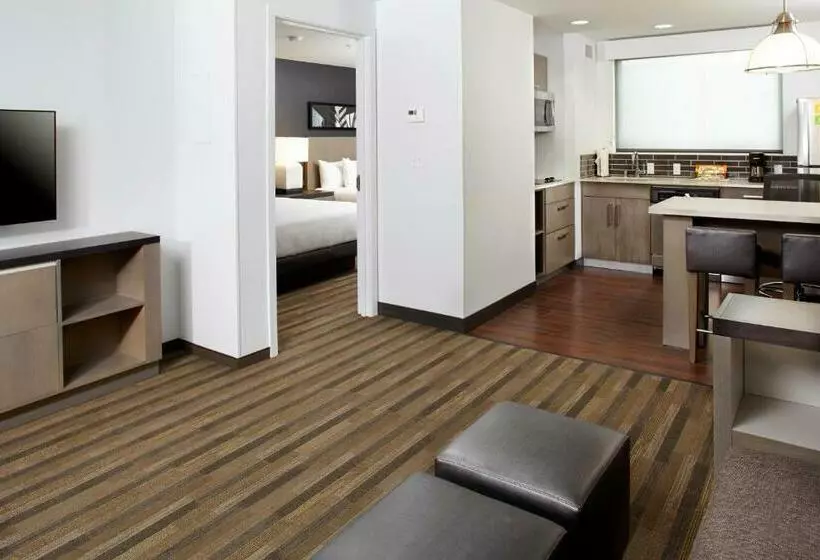 クイーンサイズベッドのスイートルーム, Hyatt House Denver Lakewood Belmar