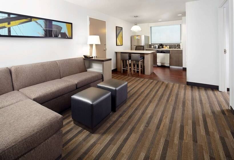 جناح, Hyatt House Denver Lakewood Belmar