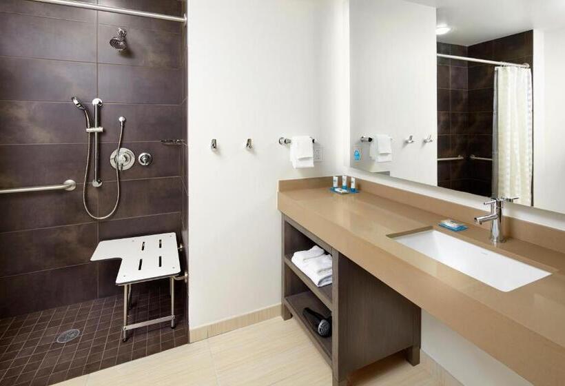 جناح سرير ملكى, Hyatt House Denver Lakewood Belmar