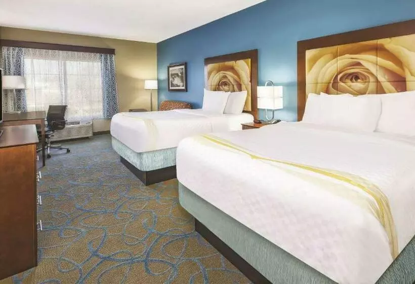 اتاق استاندارد برای معلولان, La Quinta By Wyndham Niagara Falls