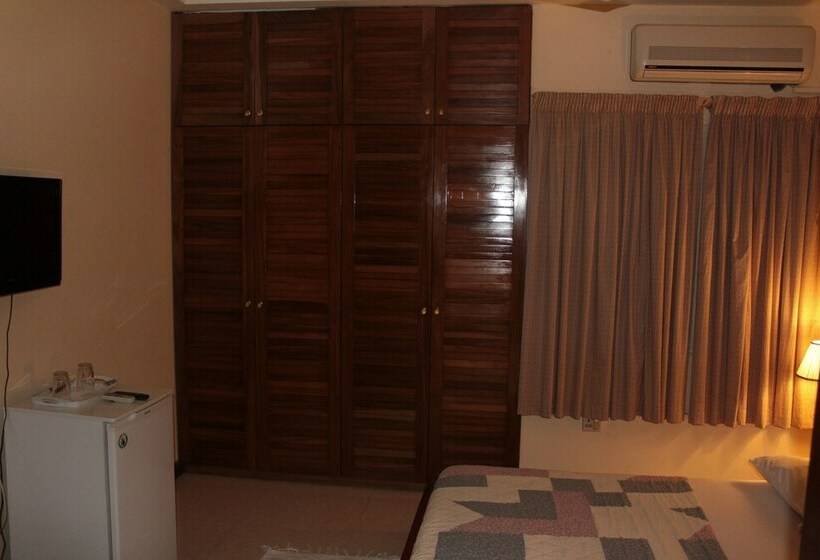 デラックスルーム, Loreto