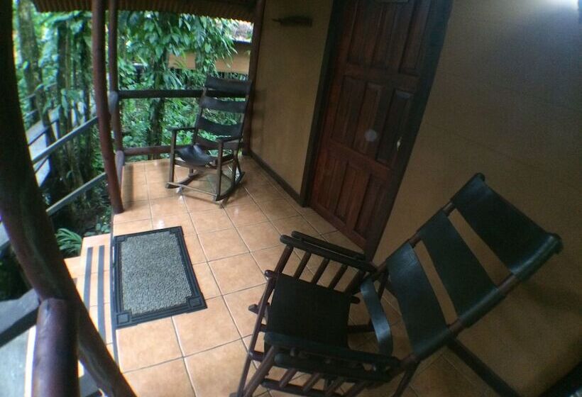 キャビン, Rana Roja Lodge