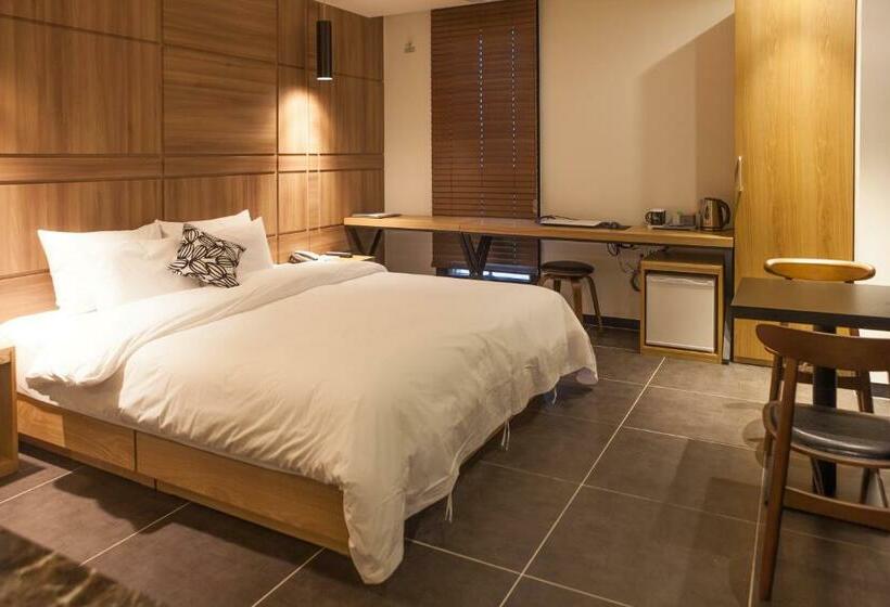 חדר סופריור, Sienna