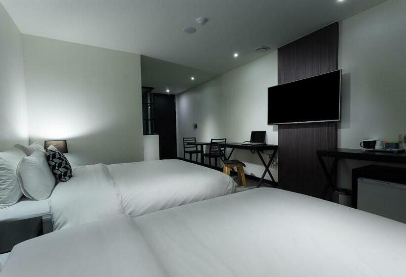 חדר סופריור, Sienna