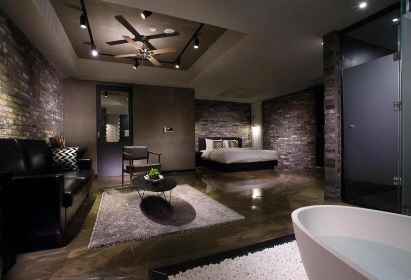 סוויטת פרמיום, Sienna