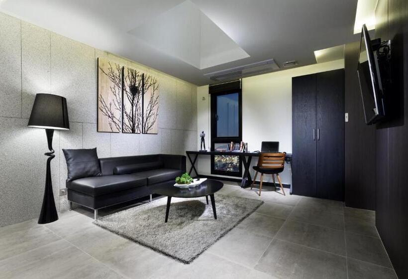 סוויטה, Sienna