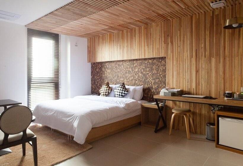 חדר ביזנס, Sienna