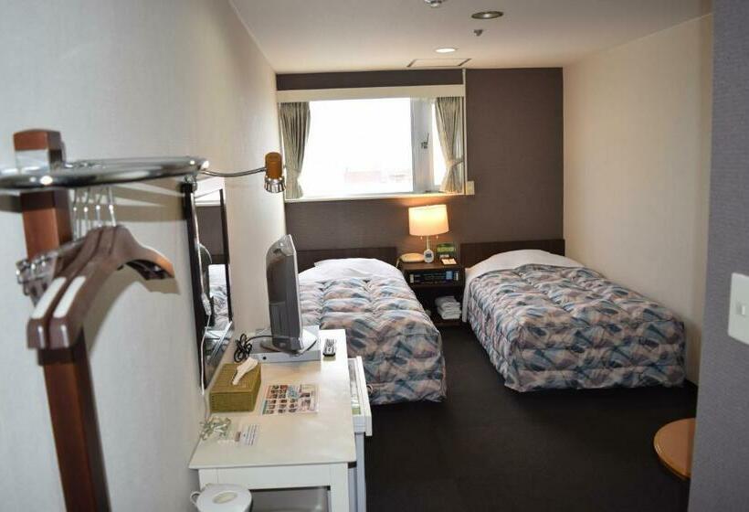 标准间, Yamanouchi