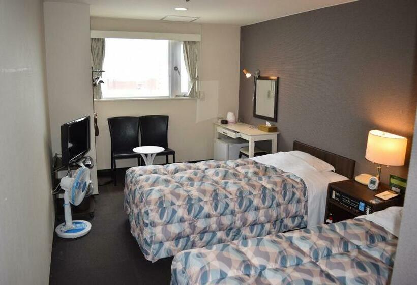 标准间, Yamanouchi