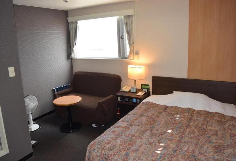 标准间, Yamanouchi