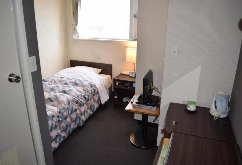 标准单人间, Yamanouchi