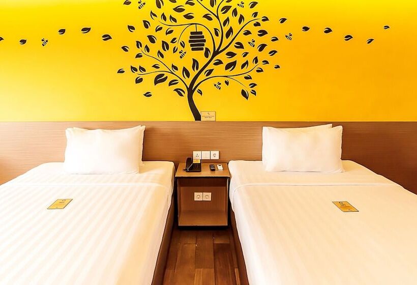 デラックスルーム, Yellow Bee Tangerang