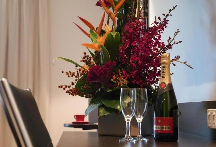 חדר קלאב עם מיטת קינג, Lithgow Workies Club Motel