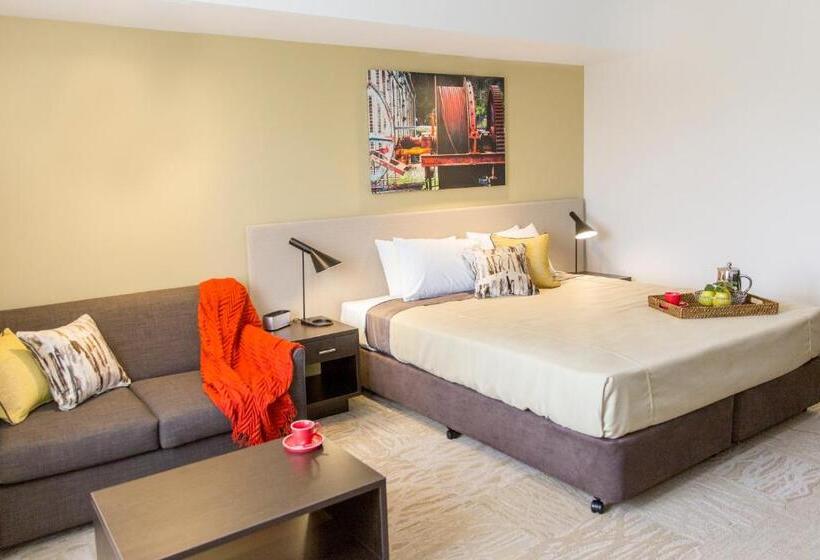 חדר קלאב עם מיטת קינג, Lithgow Workies Club Motel