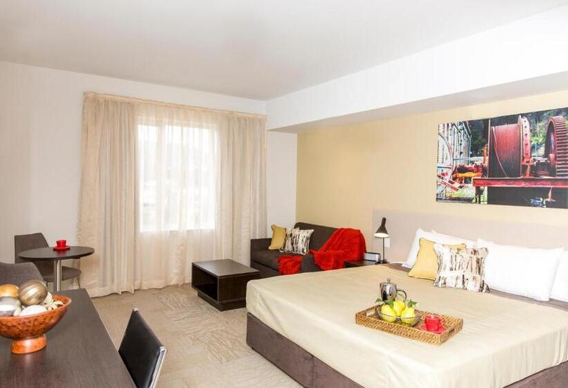 חדר קלאב עם מיטת קינג, Lithgow Workies Club Motel