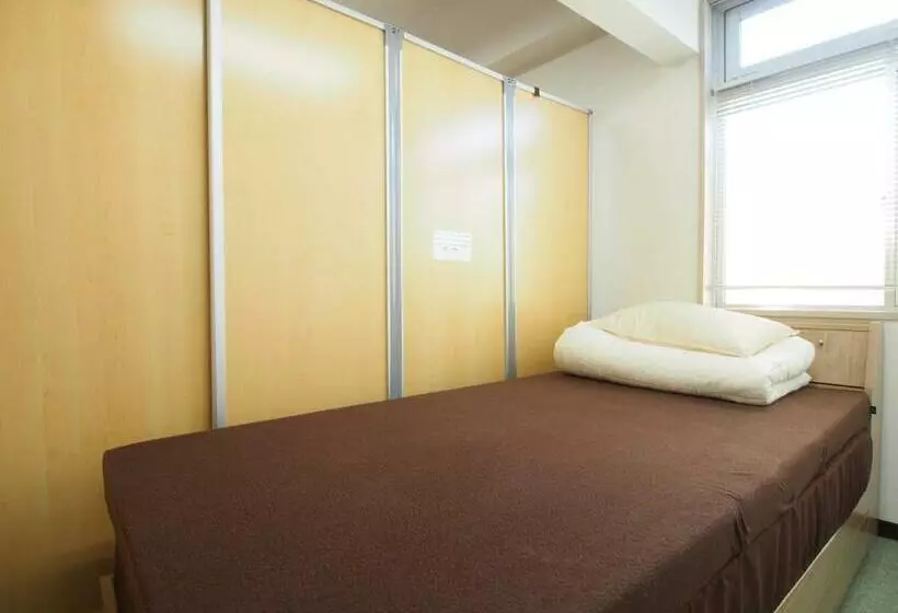 Vuode Makuusalissa, Omotenashi Hostel Miyajima