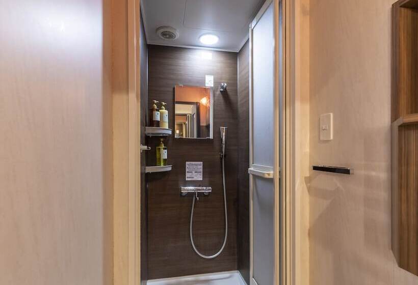 Номер Стандарт Четырехместный Совместный Санузел, Omotenashi Hostel Miyajima