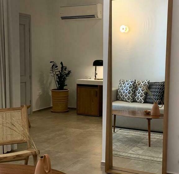 Suite Supérieure, Orabel Suites Santorini