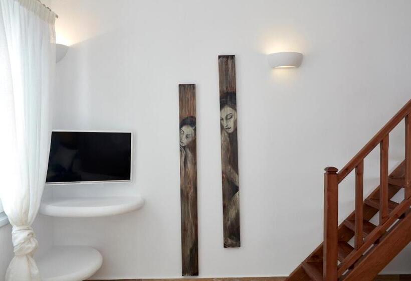 Suite Deluxe, Orabel Suites Santorini