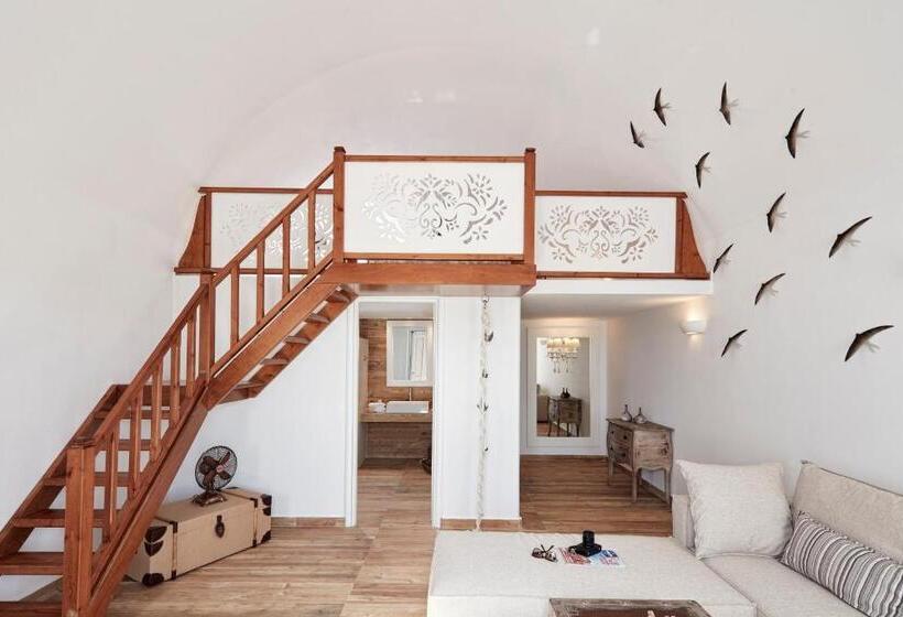 Suite Deluxe, Orabel Suites Santorini