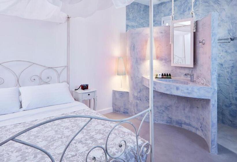 Suite avec Hydromassage, Orabel Suites Santorini