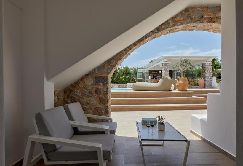 Suite Supérieure, Orabel Suites Santorini