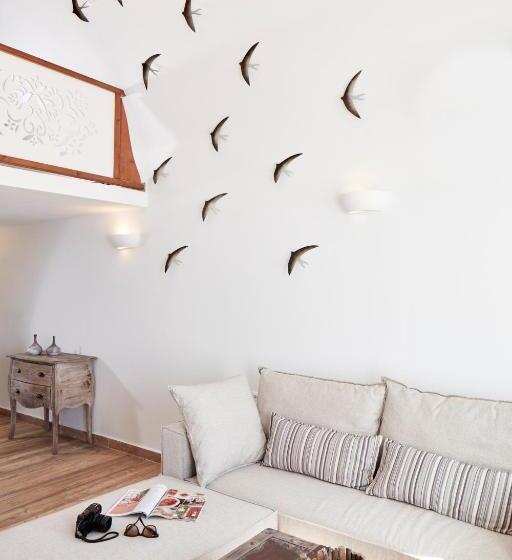 Suite Deluxe, Orabel Suites Santorini
