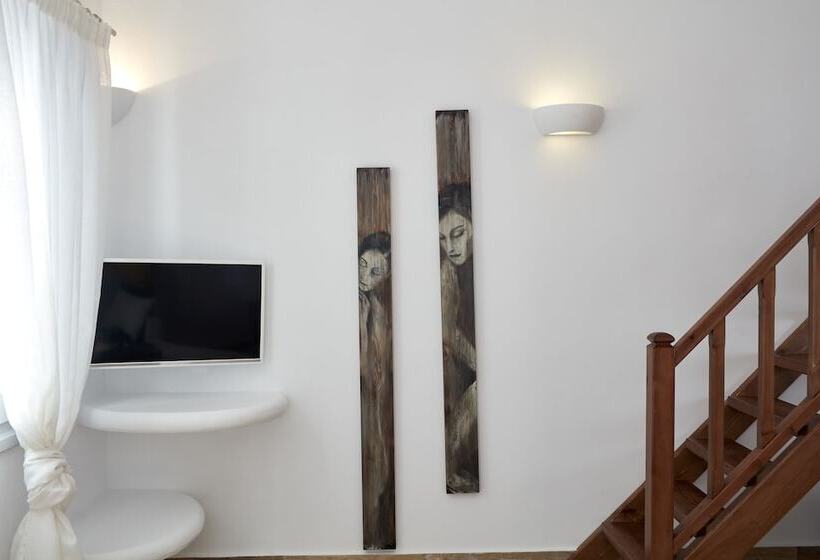 Suite Deluxe, Orabel Suites Santorini