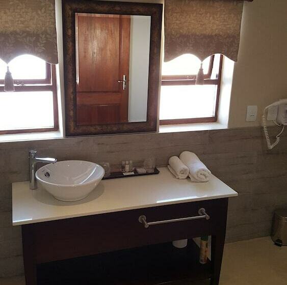 اتاق لوکس, Black Eagle Hotel & Spa