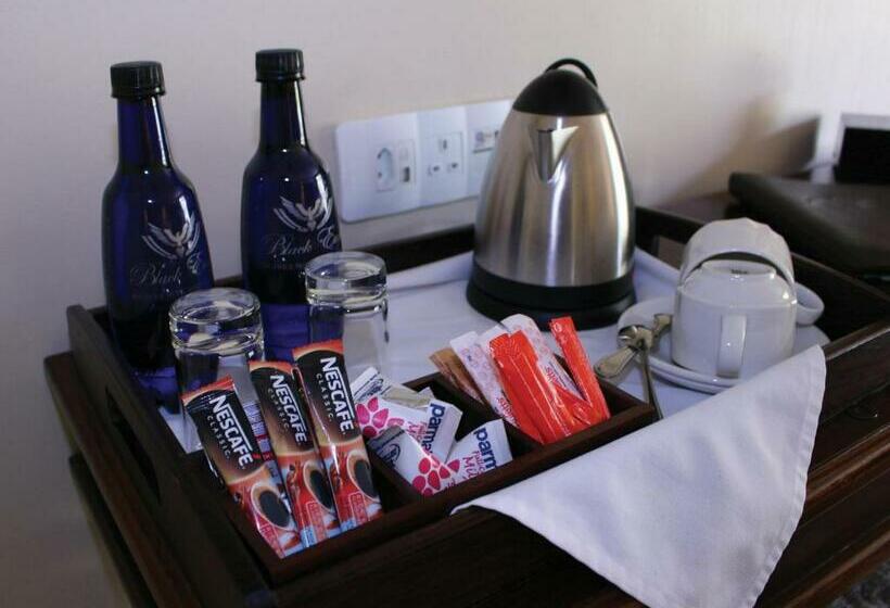 اتاق سوپریور, Black Eagle Hotel & Spa