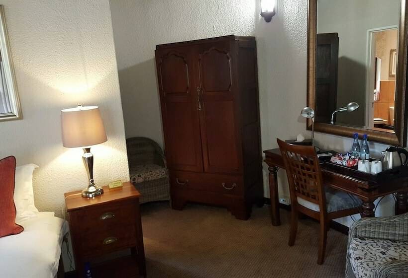 اتاق سوپریور, Black Eagle Hotel & Spa