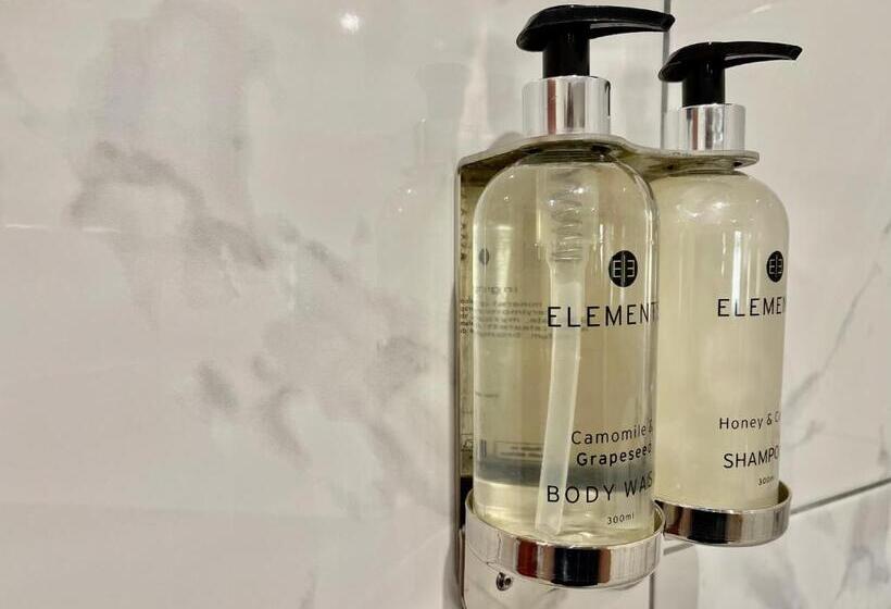 اتاق سوپریور, Black Eagle Hotel & Spa