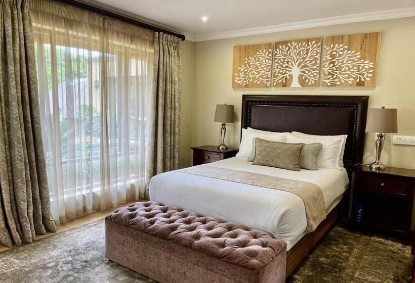 اتاق لوکس, Black Eagle Hotel & Spa