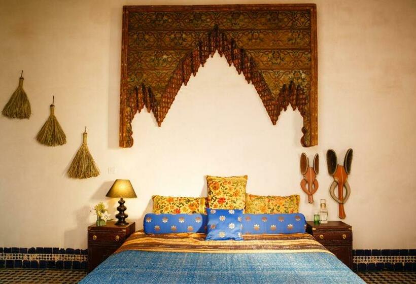 标准间, Riad Idrissy