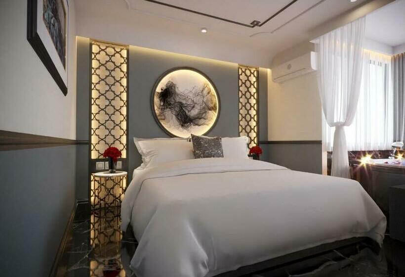 اتاق لوکس, Elisa Boutique Saigon