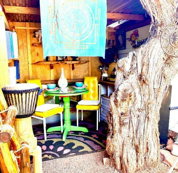 اتاق استاندارد, Sedona Camp Tiny House