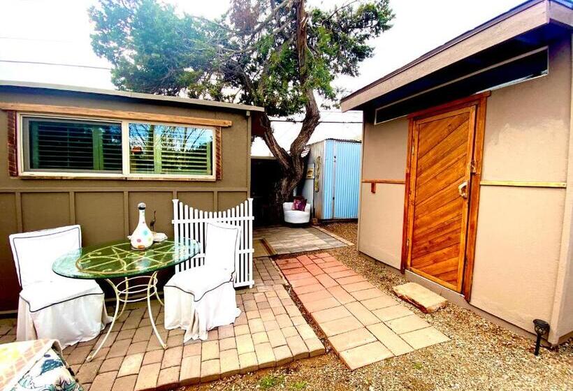 اتاق استاندارد, Sedona Camp Tiny House