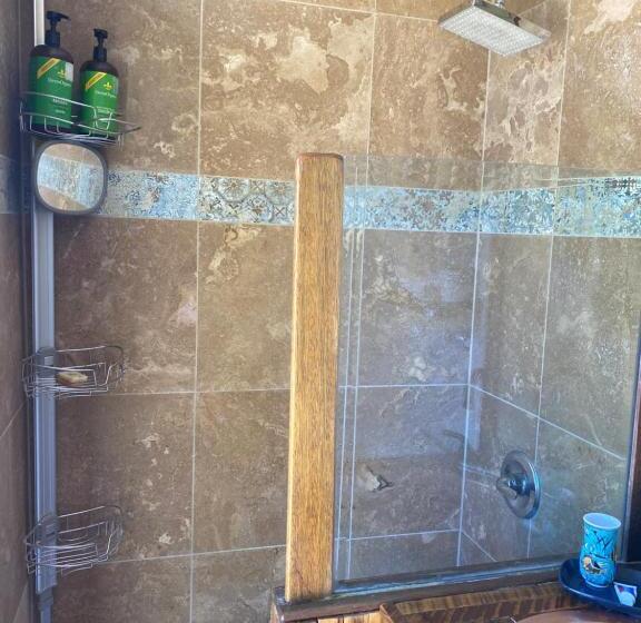 اتاق استاندارد, Sedona Camp Tiny House