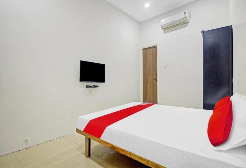 Háromágyas Classic Szoba, Flagship Crossroad Rooms