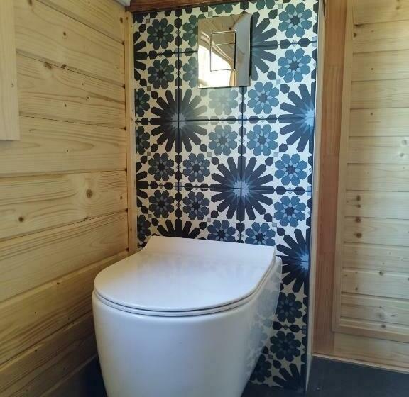 バスタブ付きスタンダードルーム, Cottage Climatisé Avec Baignoire Spa 2 Personnes