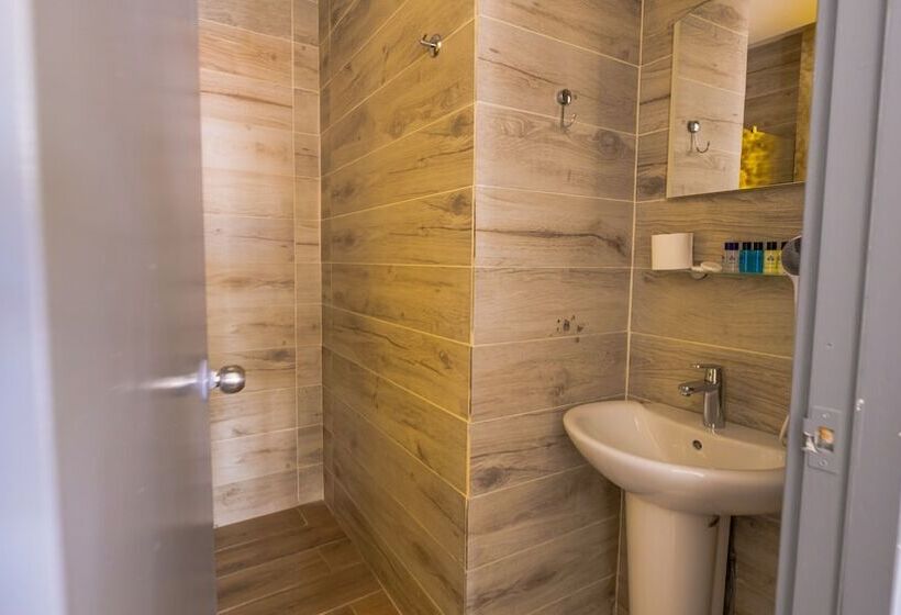 חדר אקונומי, Vera Hotel Kaş