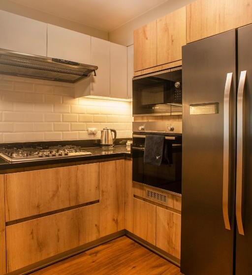 Appartement met 3 Slaapkamers, Alcanfores 1262 By Wynwood House