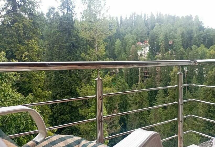 سوئیت پرزیدنت, Fogland Hotel Nathia Gali
